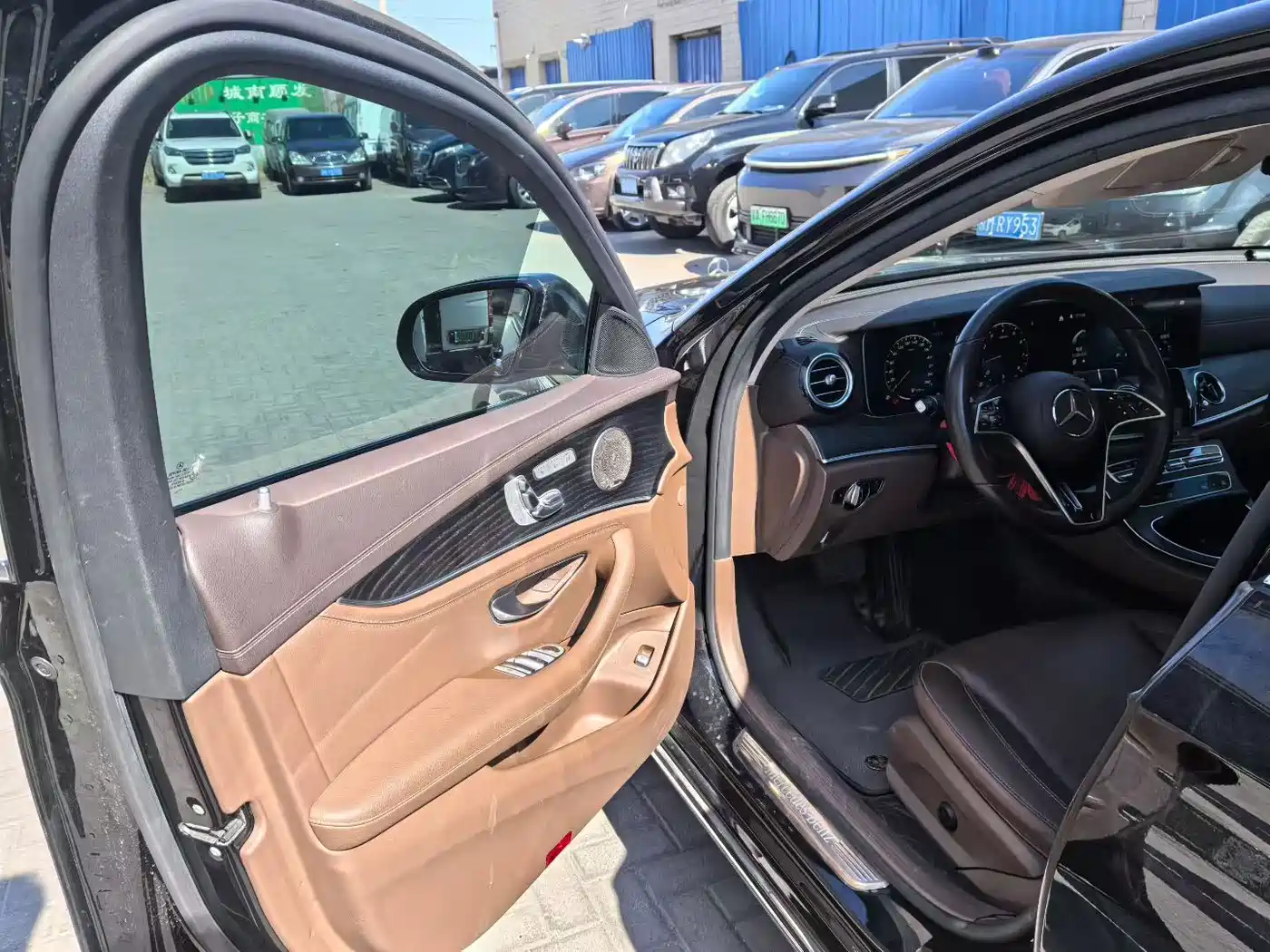 Mercedes-Benz E-Class 2023 E 300 L Luxury фото 7