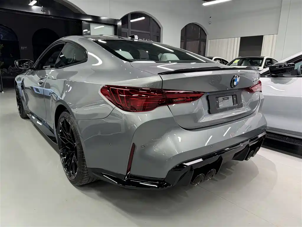2026 BMW M4