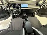 Фото 18 - Geely Geometry E Firefly