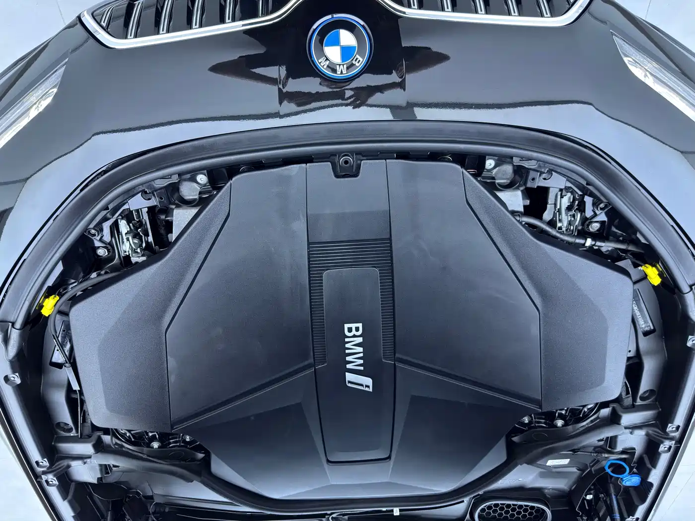 BMW i7 2025 2023 eDrive50L Premium M Sport Package