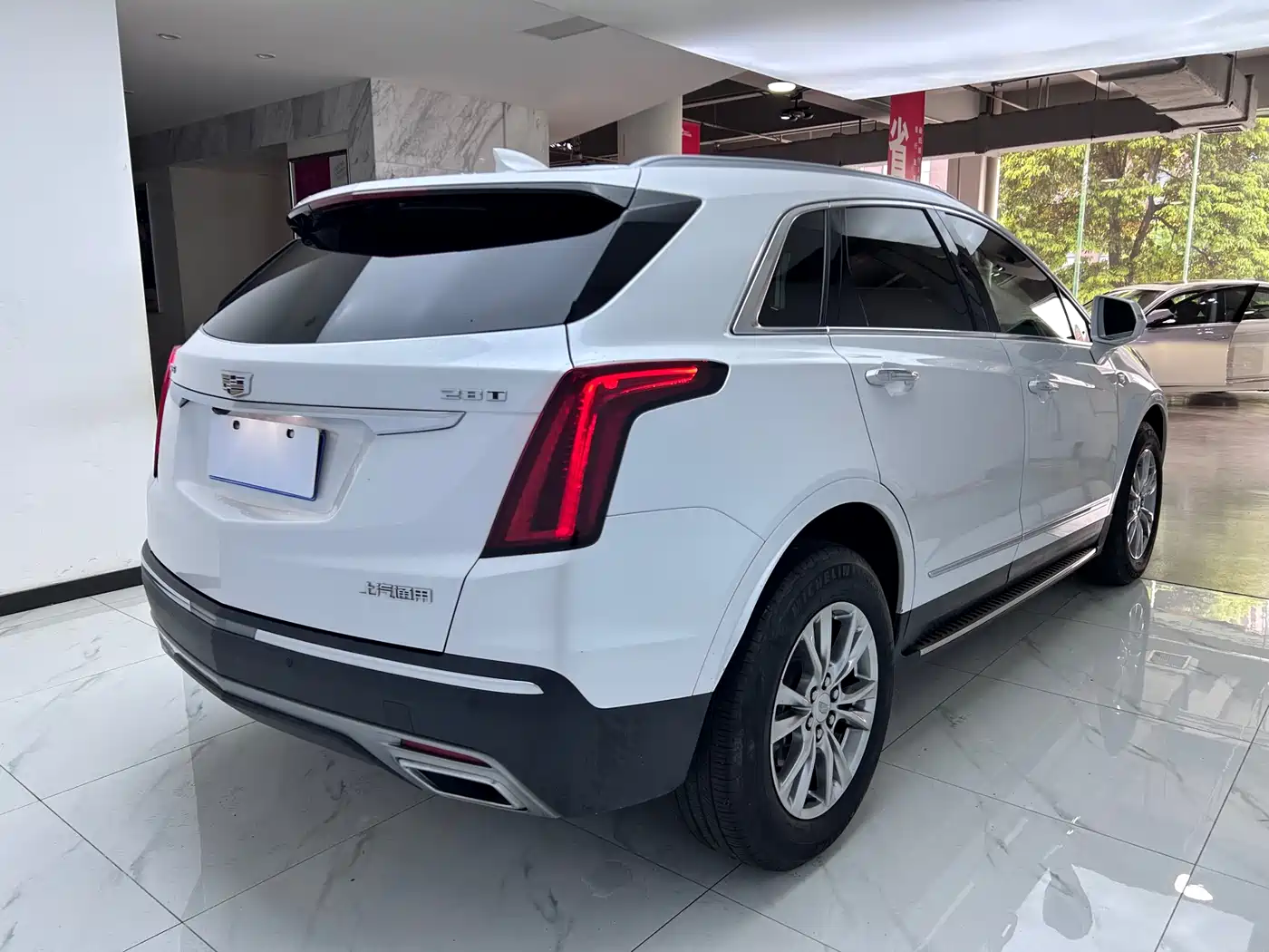 CADILLAC XT5