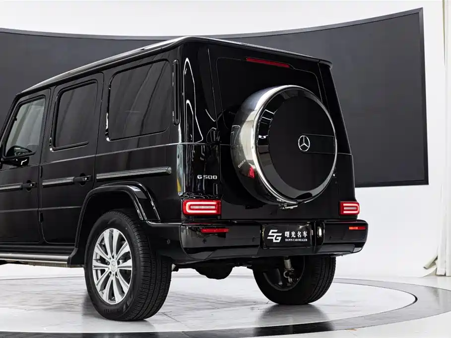 MERCEDES-BENZ G-CLASS
