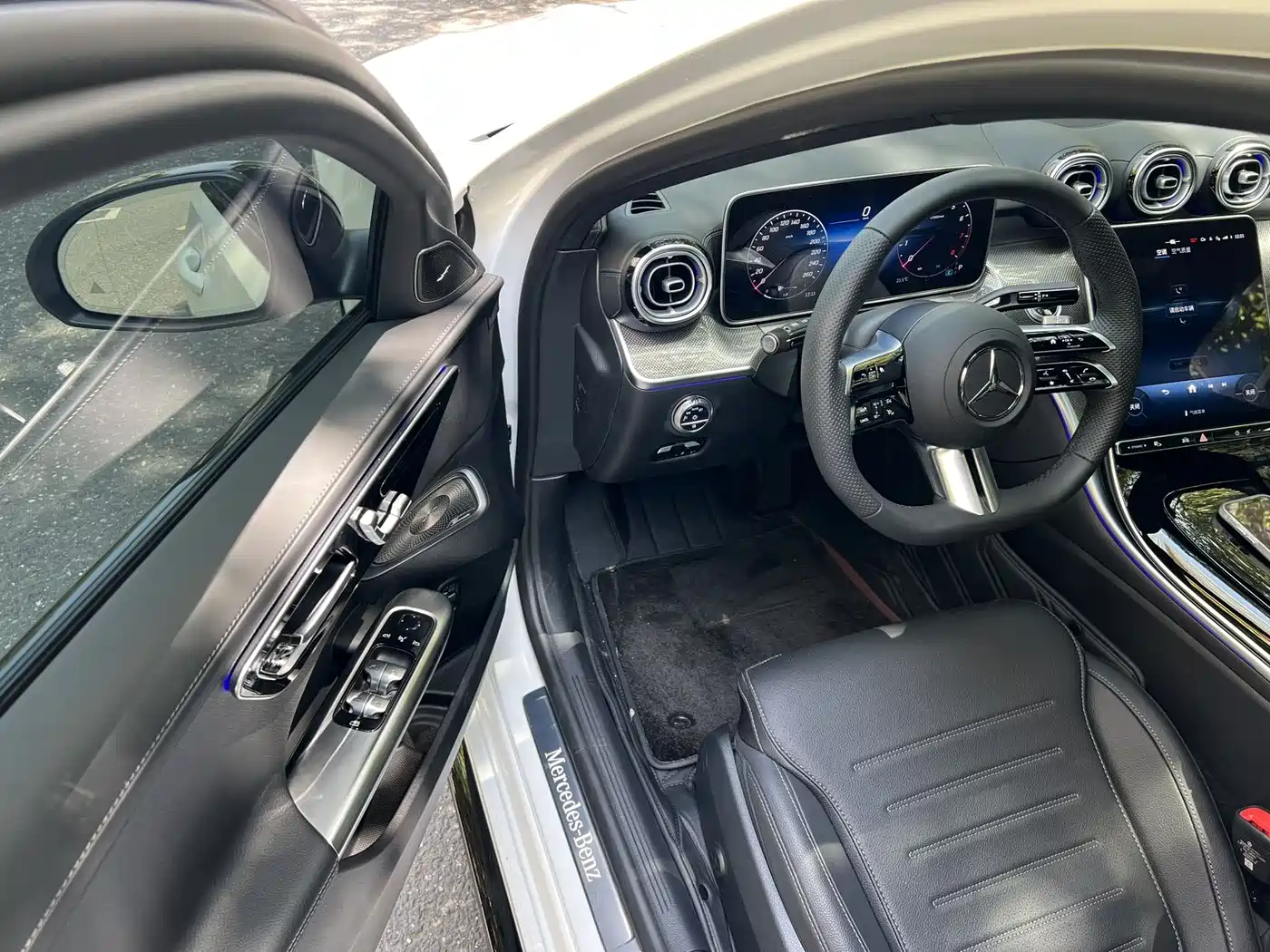 Mercedes-Benz C-Class 2025 C 260 L Night Sport Edition фото 7
