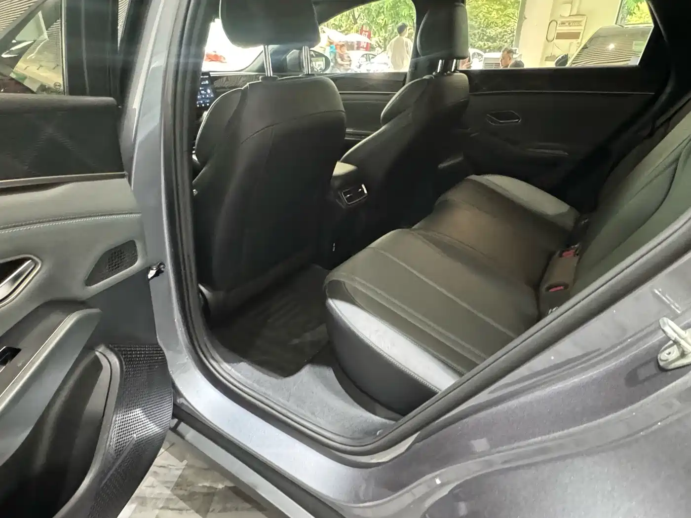 BYD Qin L 2024 2024 DM-i 80KM Leading Edition