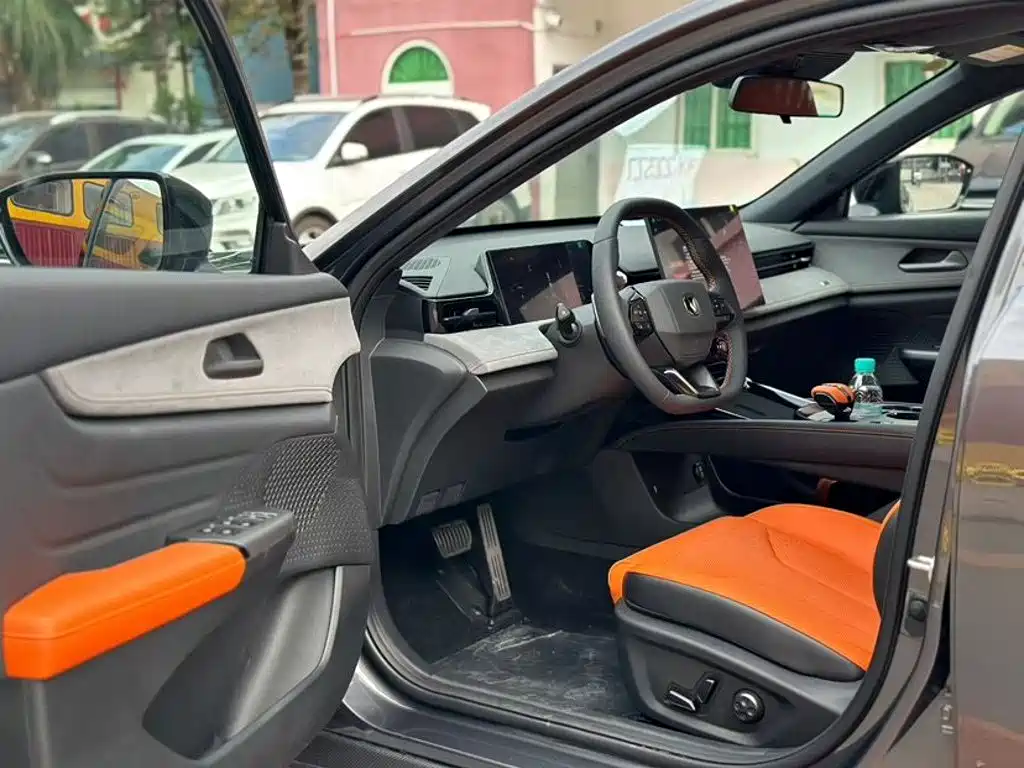 Changan UNI-V 2026 2025 3rd Generation 1.5T 500Bar Premium