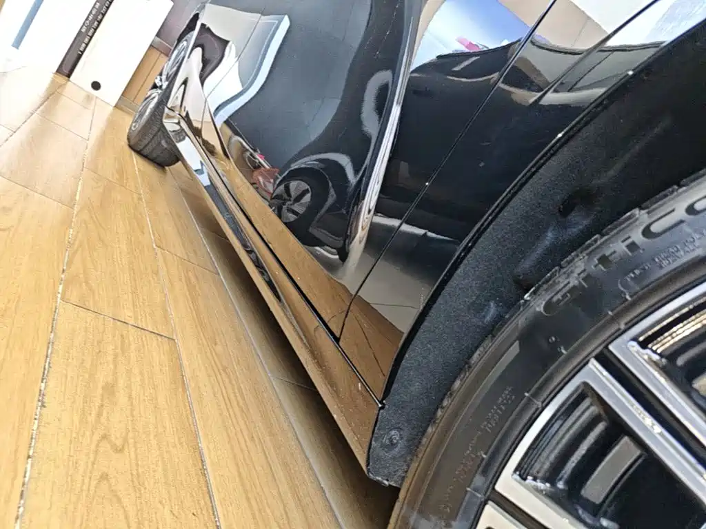 Geely Galaxy Galaxy Xingyao 8 2025 2025 Model 130km EM-i Flagship Edition