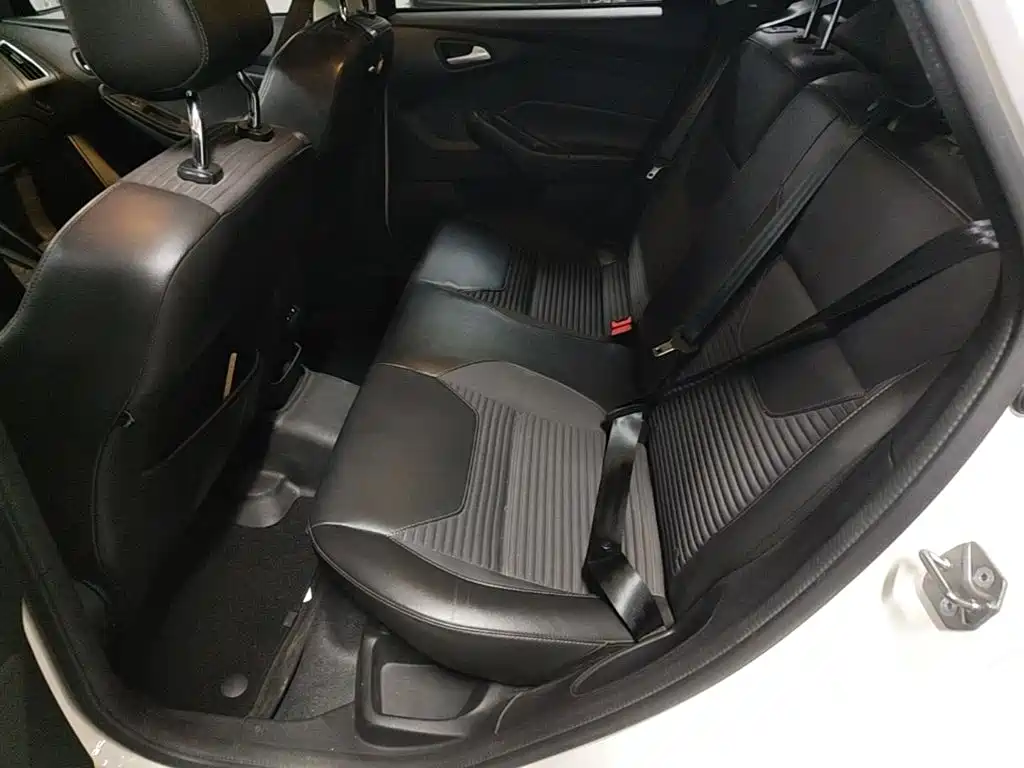 Ford Focus 2018 2018 Hatchback Classic 1.6L Automatic Trend Smart Edition