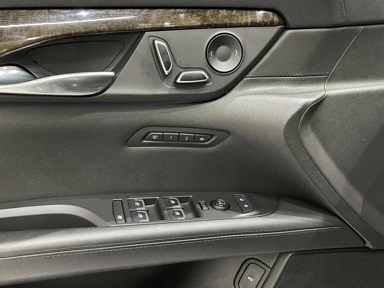 Cadillac CT6 2019 28T Luxury Model фото 11