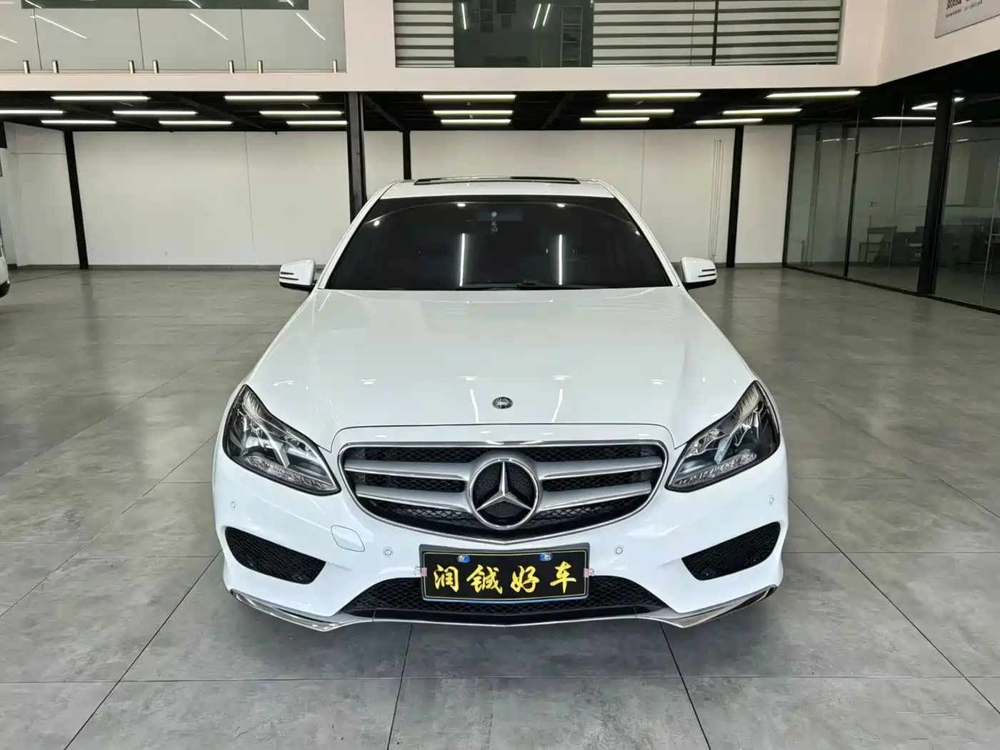 Mercedes-Benz E-Class 2015 Facelift E 200 L фото 2