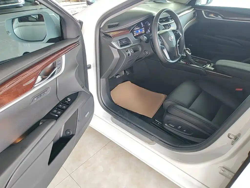 Photo 16 - Cadillac XTS