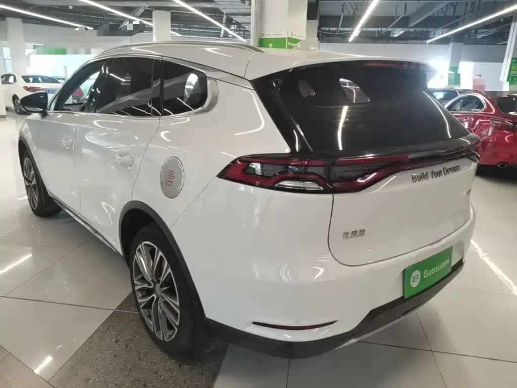 BYD Tang 2019 2018 2.0T Automatic Smart Connection Honor Edition 7-Seater China V