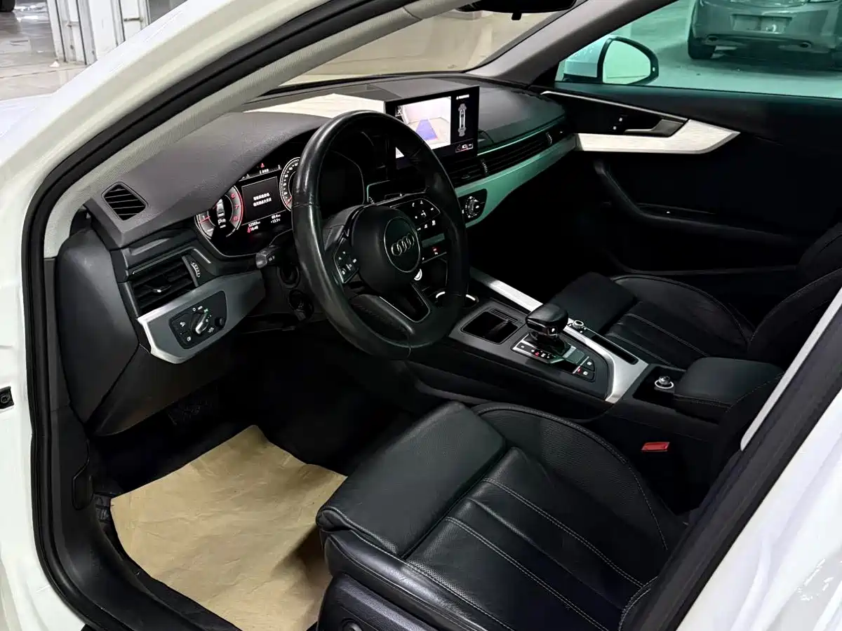 Audi A4L 2020 40 TFSI Fashion Dynamic Edition фото 6