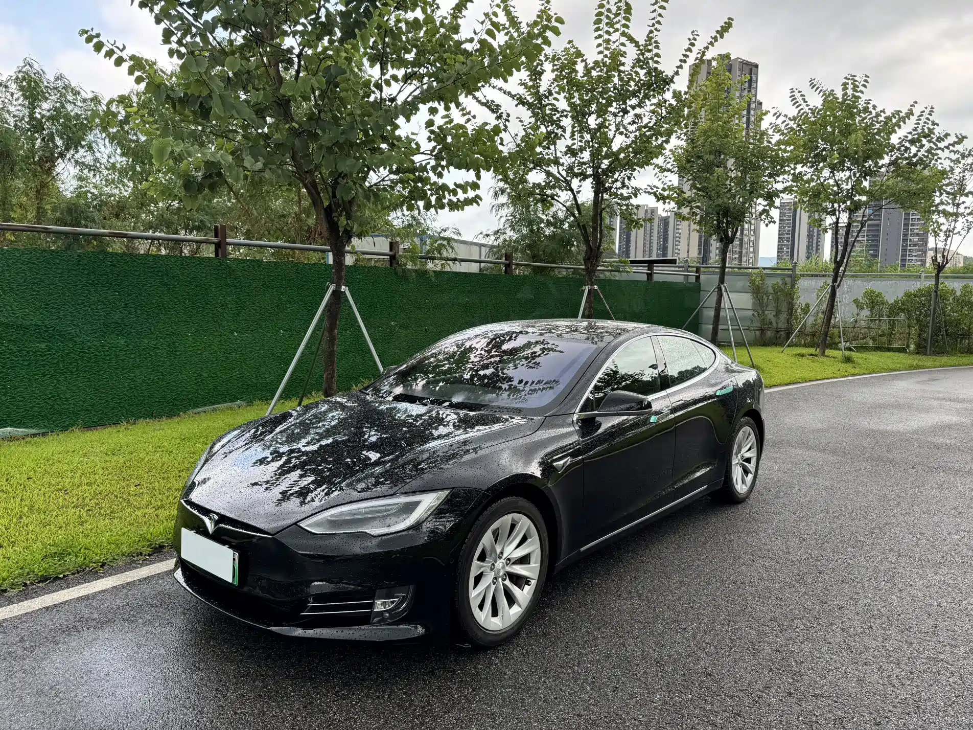 Photo 1 - Tesla Model S