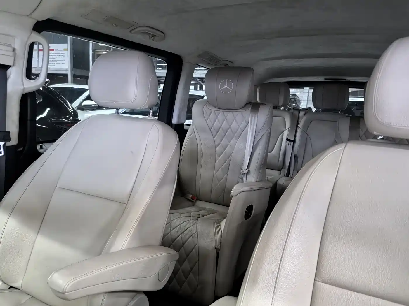 Mercedes-Benz Vito 2016 2.0T Elite Edition фото 9