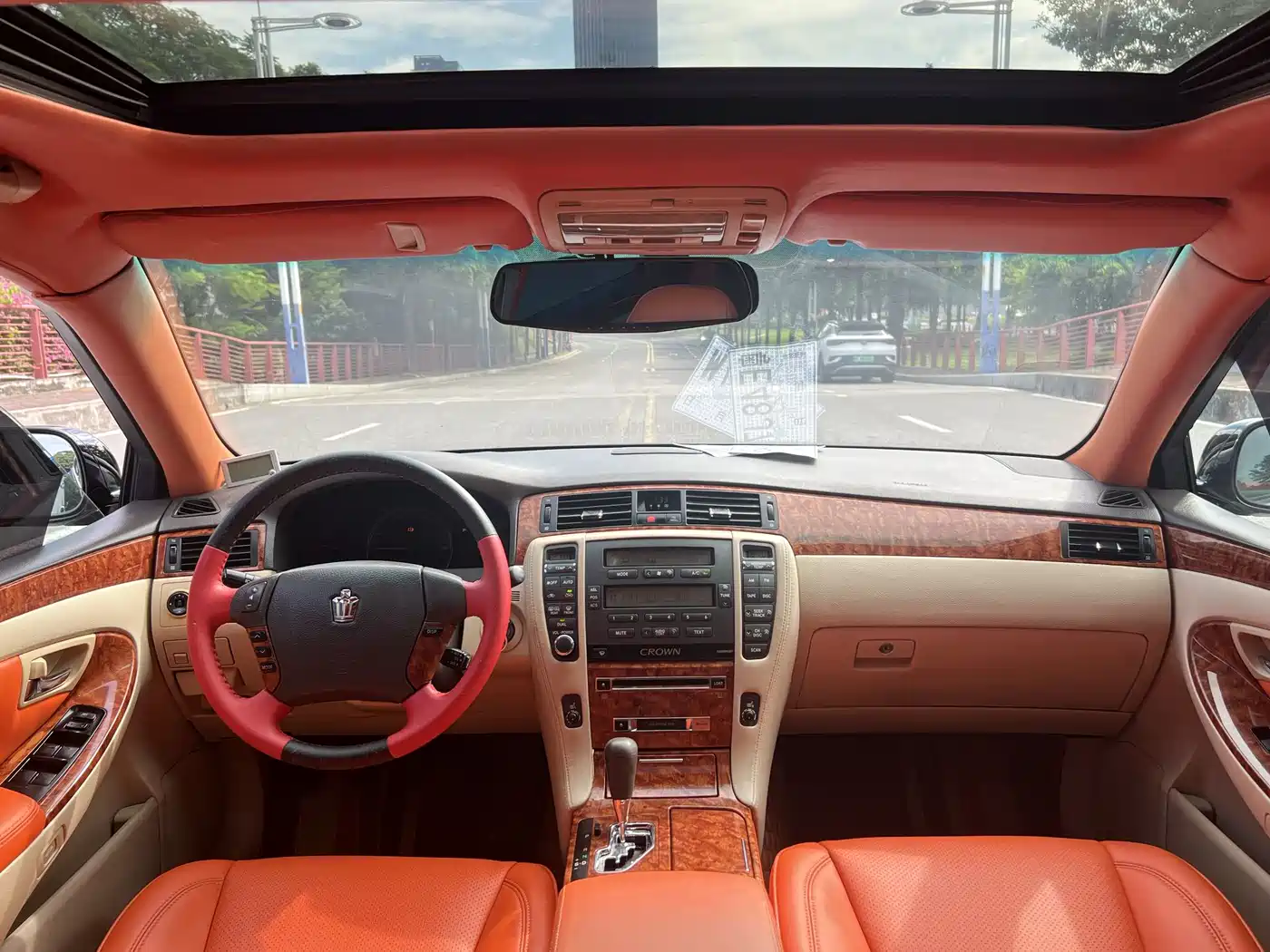 Toyota Crown 2008 2.5L 5th Anniversary Edition фото 4
