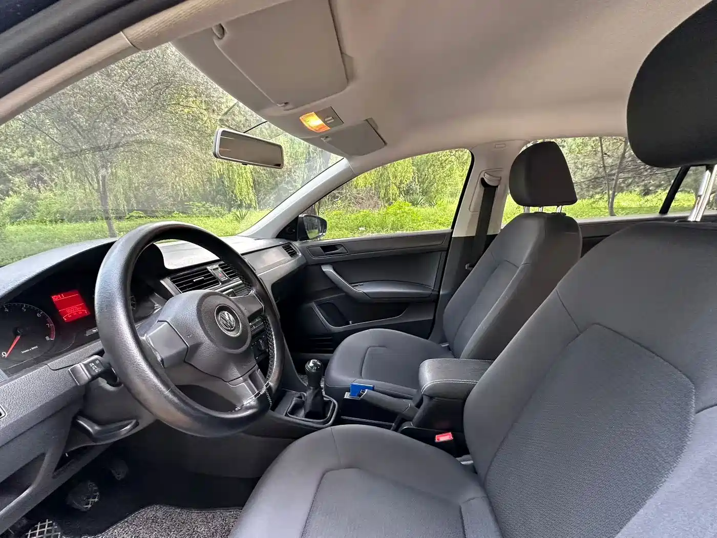 Volkswagen Santana 2014 2013 1.4L Manual Trend Edition