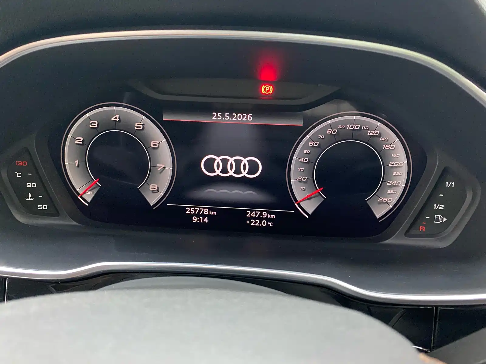 Photo 14 - Audi Q3