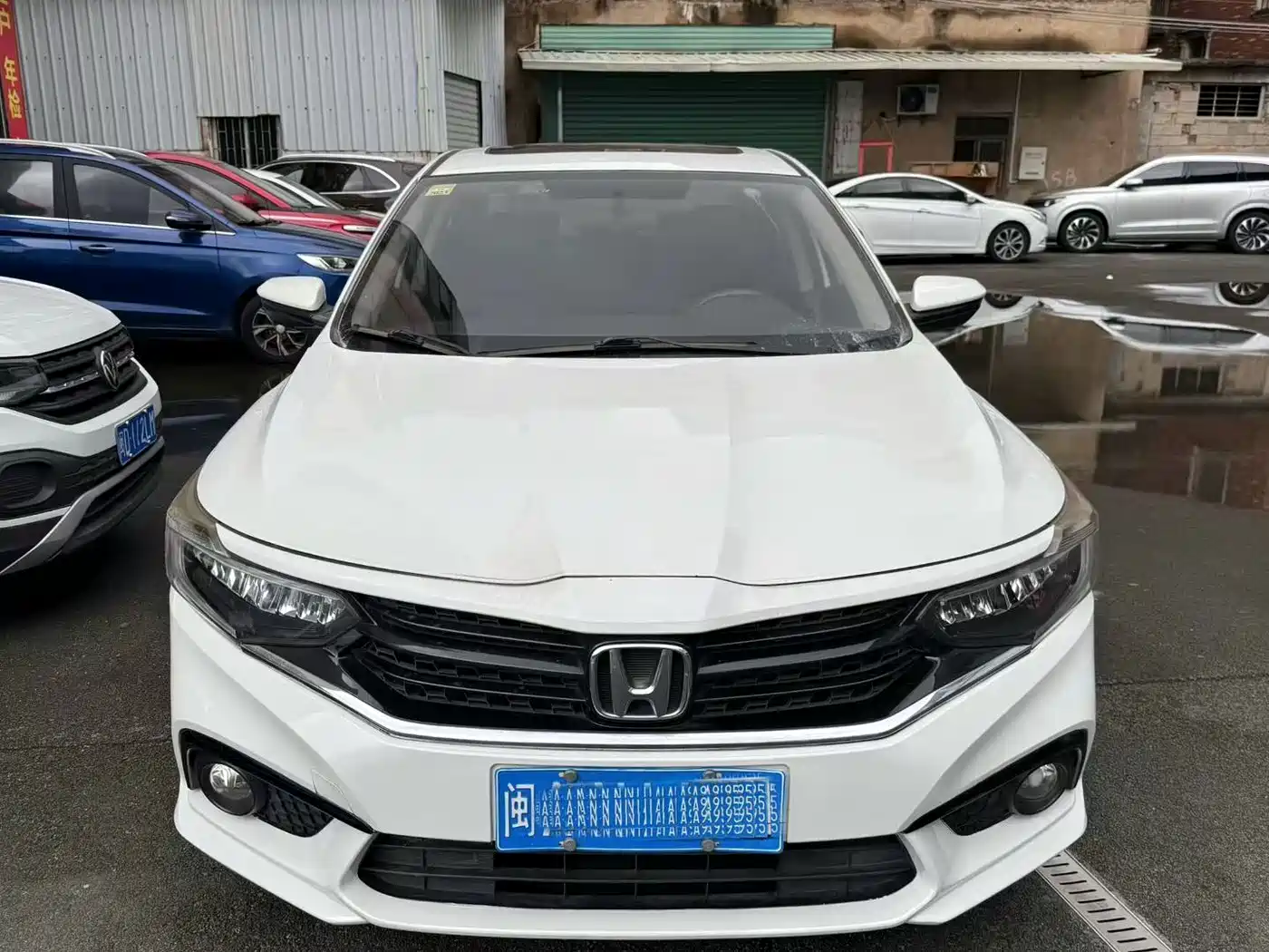 Фото 2 - Honda ENVIX