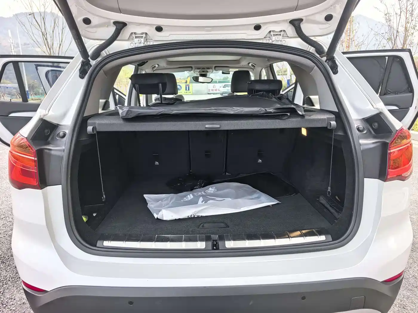 BMW X1 2019 sDrive20Li Leading Model фото 21