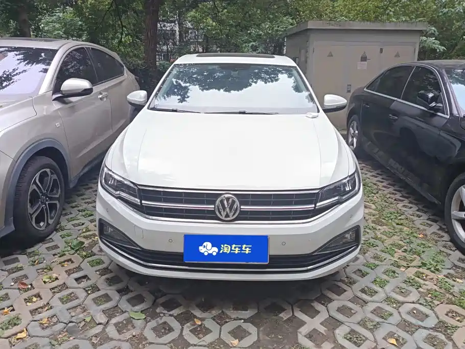 Фото 2 - Volkswagen Bora