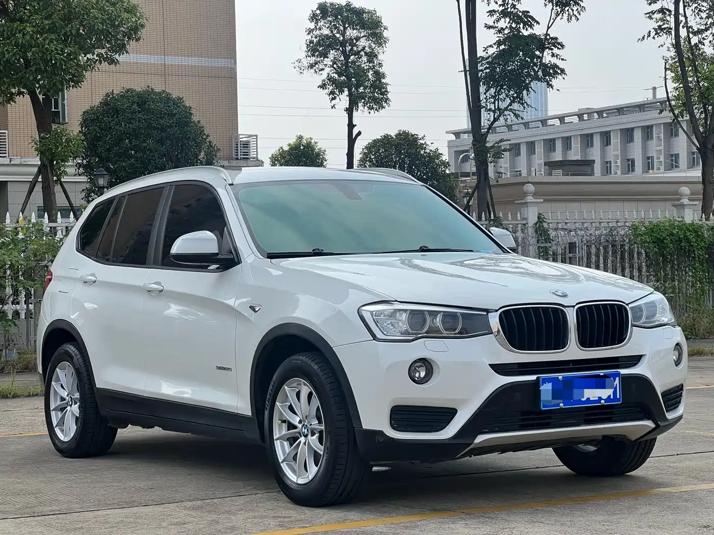 BMW X3 (Import) 2017 2016 sDrive20i
