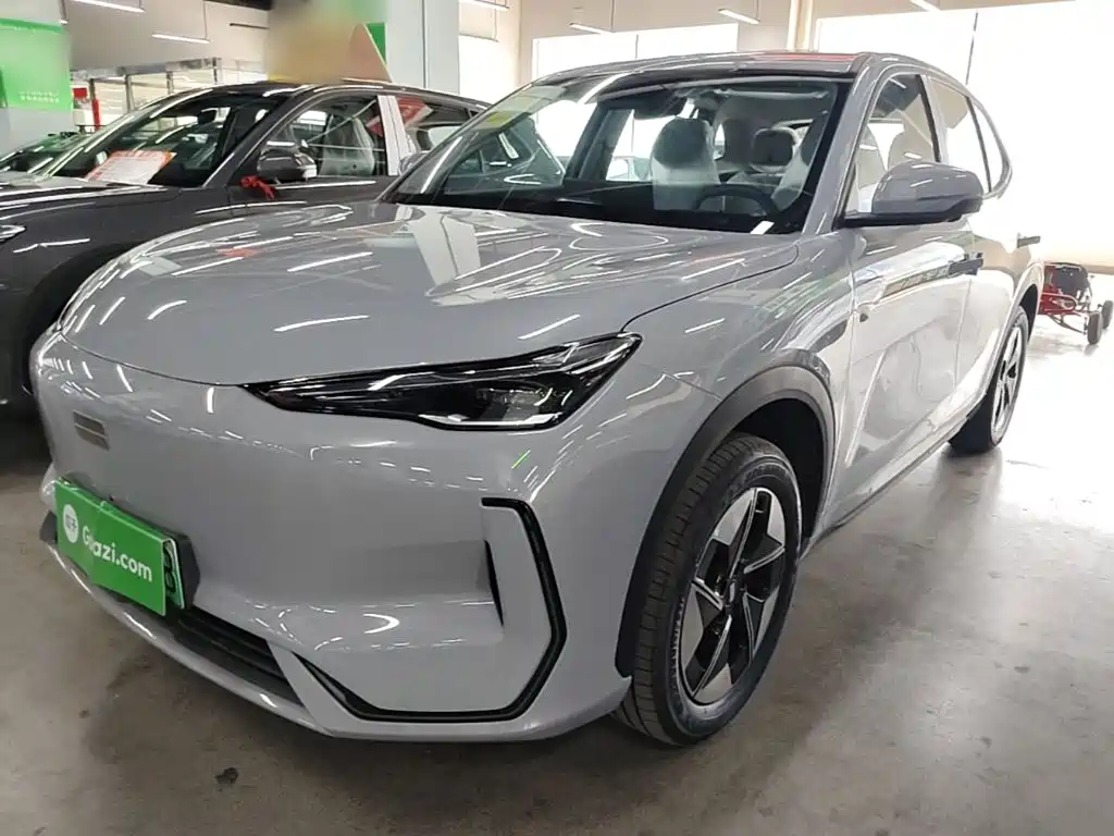 Geely Galaxy Galaxy E5 2026 2026 530km Voyager Edition