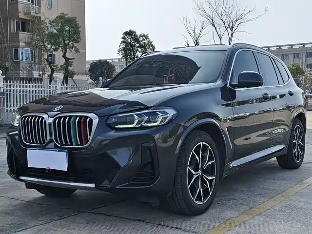 BMW X3 xDrive25i, M Спорт-пакет