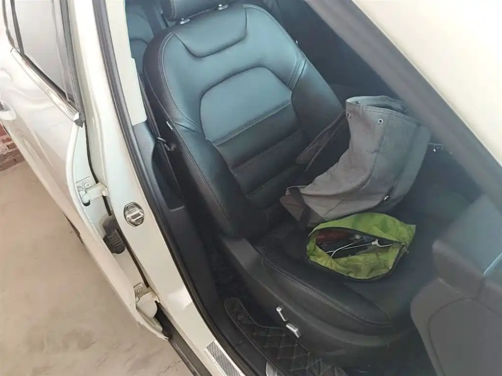 Zotye SR9 2018 2017 2.0T Auto Ultimate Heart Edition