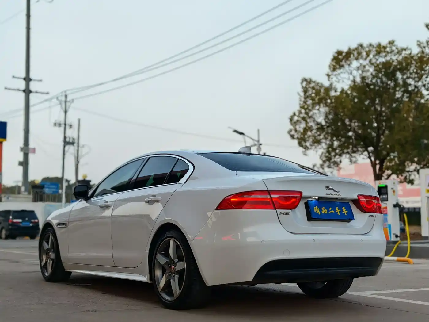 Jaguar XE 2017 2017 2.0T 200PS R-Sport