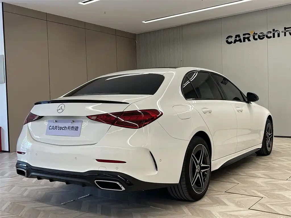 MERCEDES-BENZ C CLASS