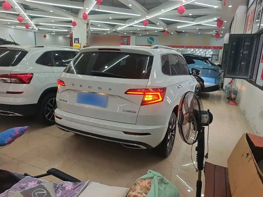 Photo 7 - Škoda Karoq