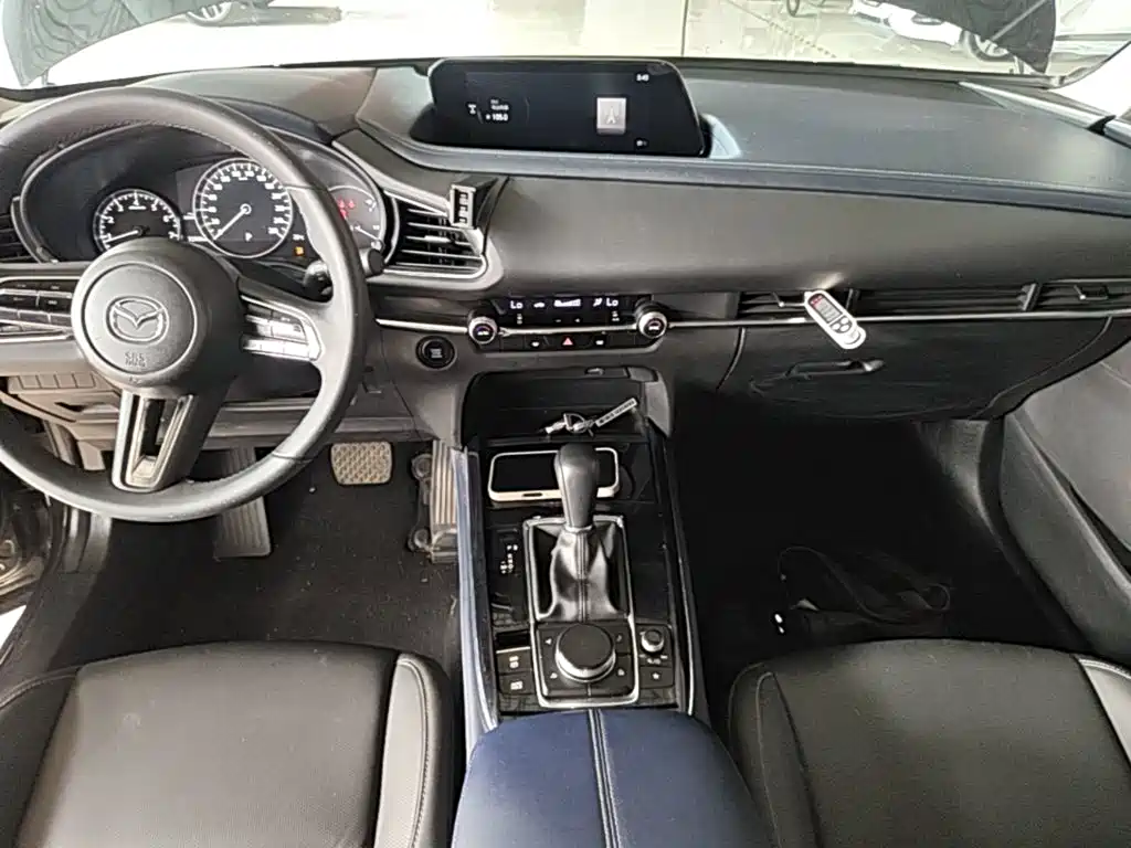 Photo 13 - Mazda CX-30