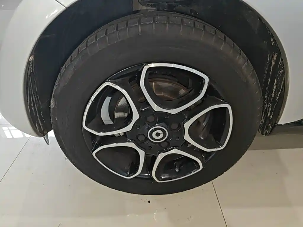 smart forfour 2018 2018 0.9T 66kW Pioneer Edition