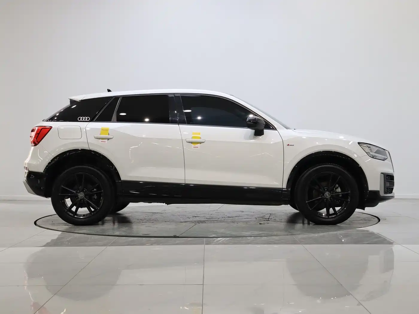 Audi Q2L 2020 35 TFSI Progressive Dynamic Model фото 7