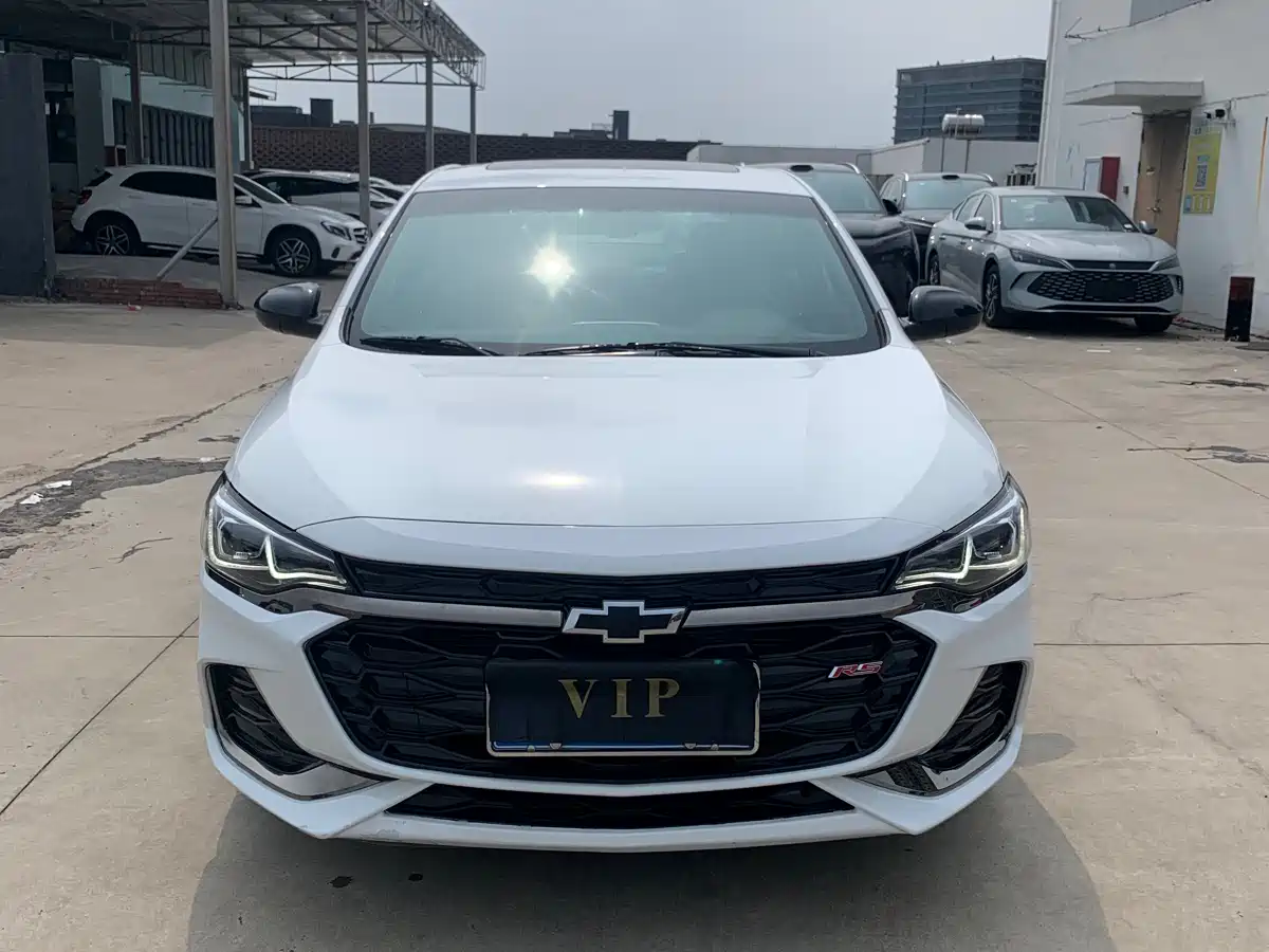 Chevrolet Monza 2019 RS 330T Auto Smooth Edition China VI фото 2