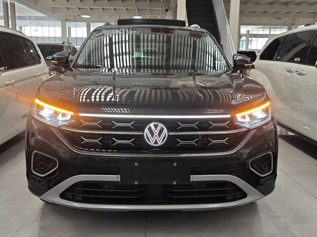 2025 Volkswagen Tayron