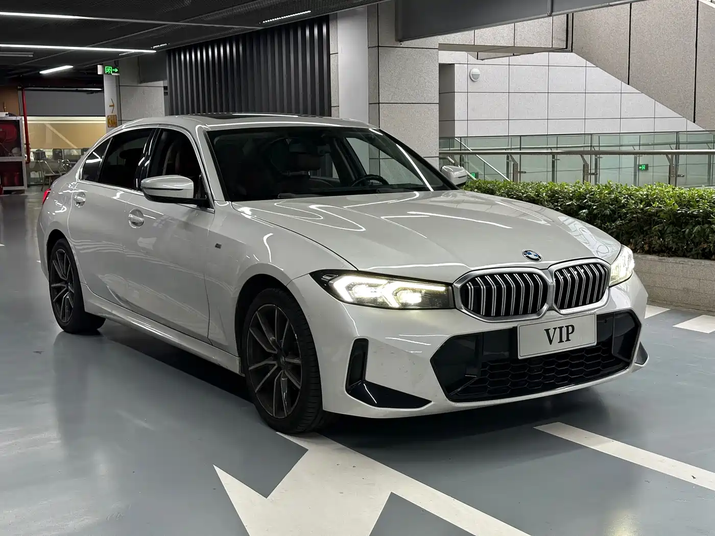 Фото 3 - BMW 3 Series
