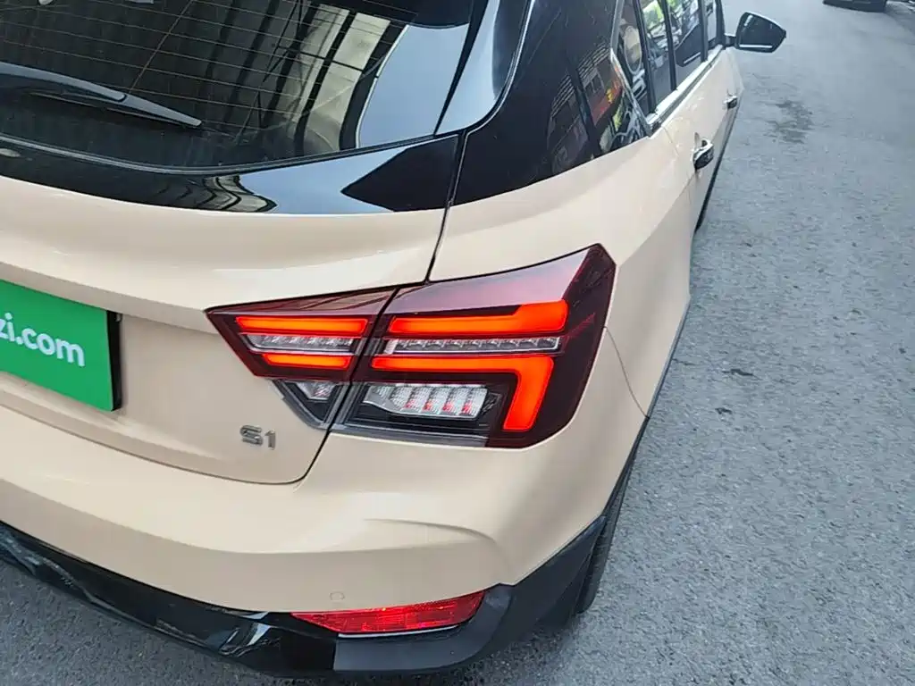 Geely Vision S1 2019 2018 1.4T CVT Sharp Edition