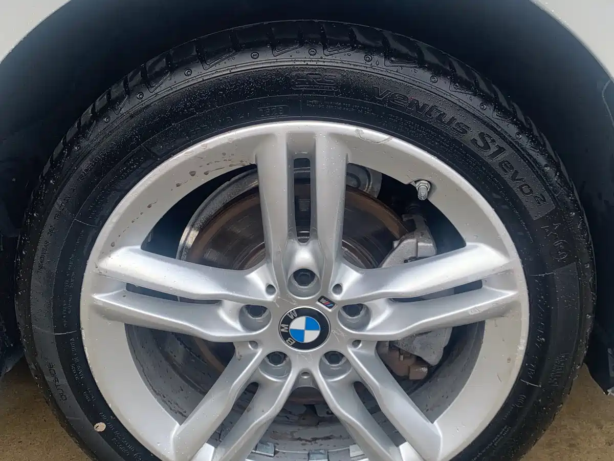 BMW 1 Series 2020 Model 120i M Sport Package фото 20