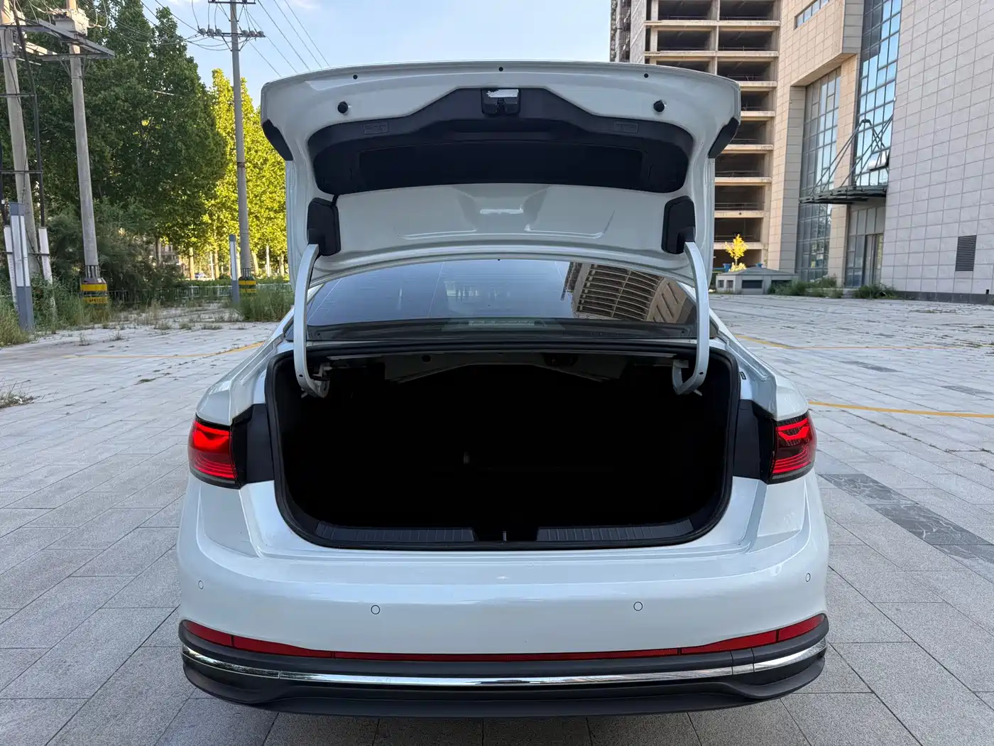 Volkswagen Sagitar, миниатюра 15