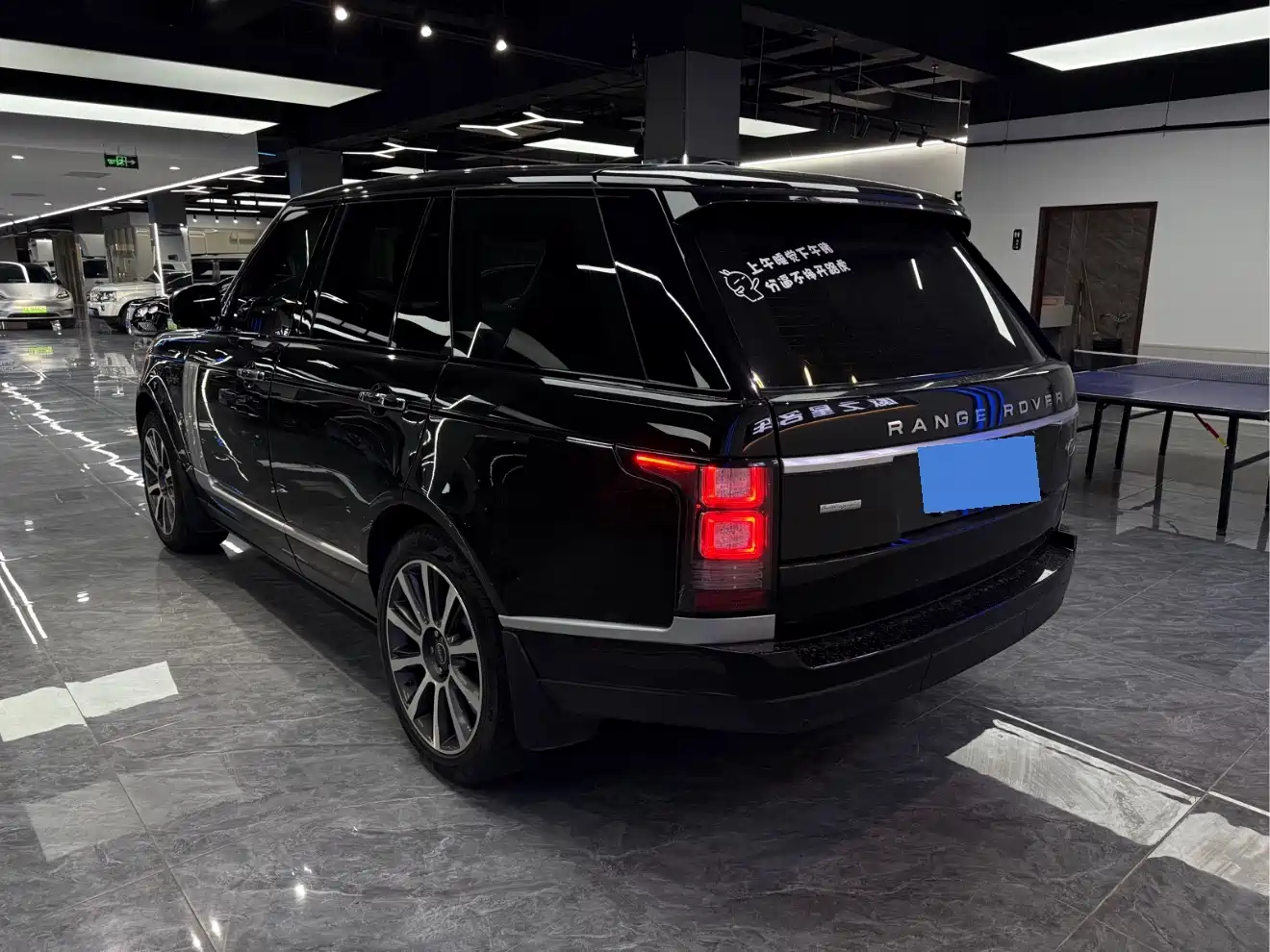 LAND ROVER RANGE ROVER