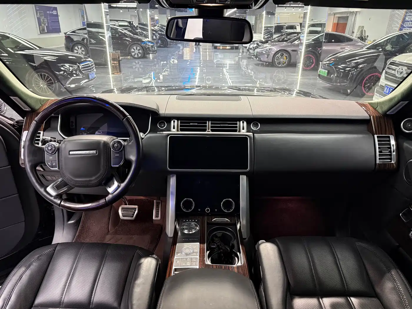 LAND ROVER RANGE ROVER