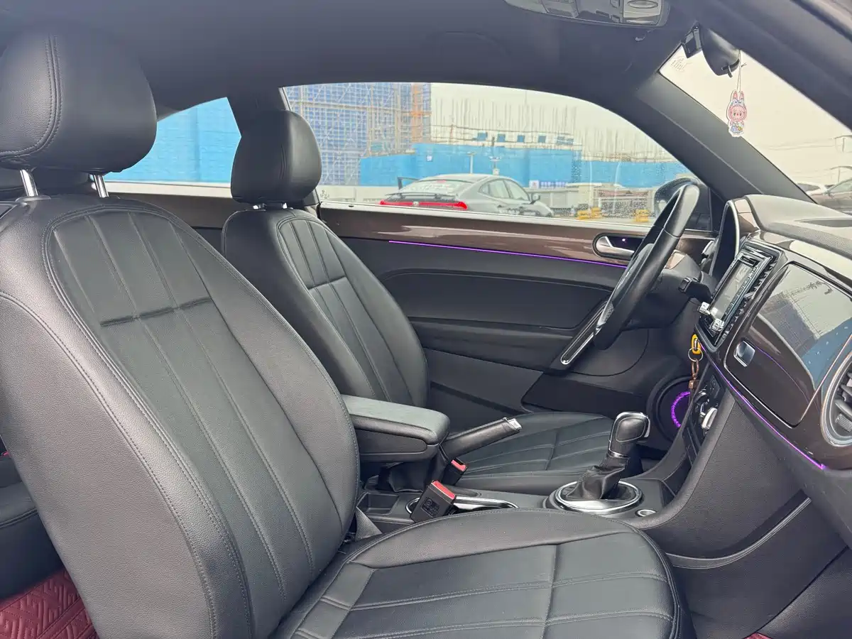 Volkswagen Beetle 2014 1.2TSI Fashion Edition фото 11