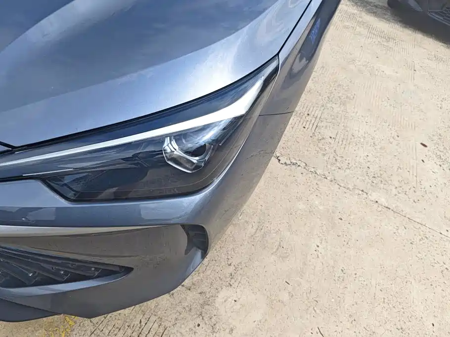 2026 Roewe i5