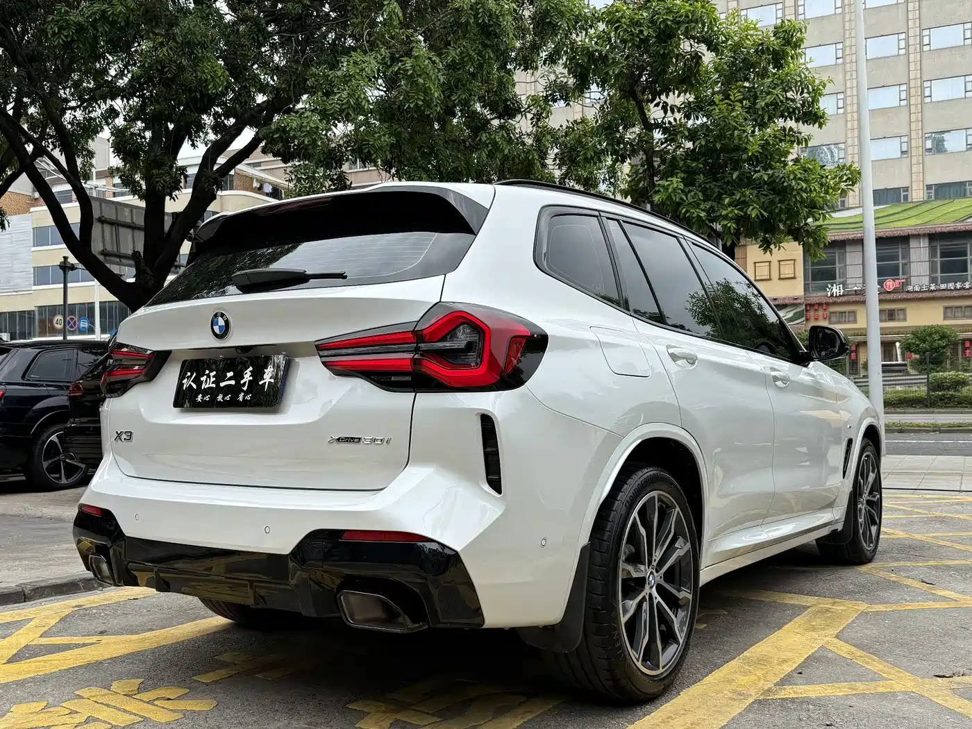 BMW X3 2023 xDrive30i Premium M Night Package фото 5