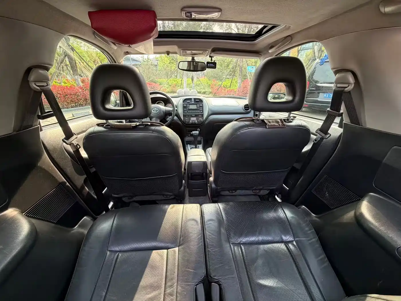 Toyota RAV4 (Import) 2004 Model 2.0 3-Door фото 14