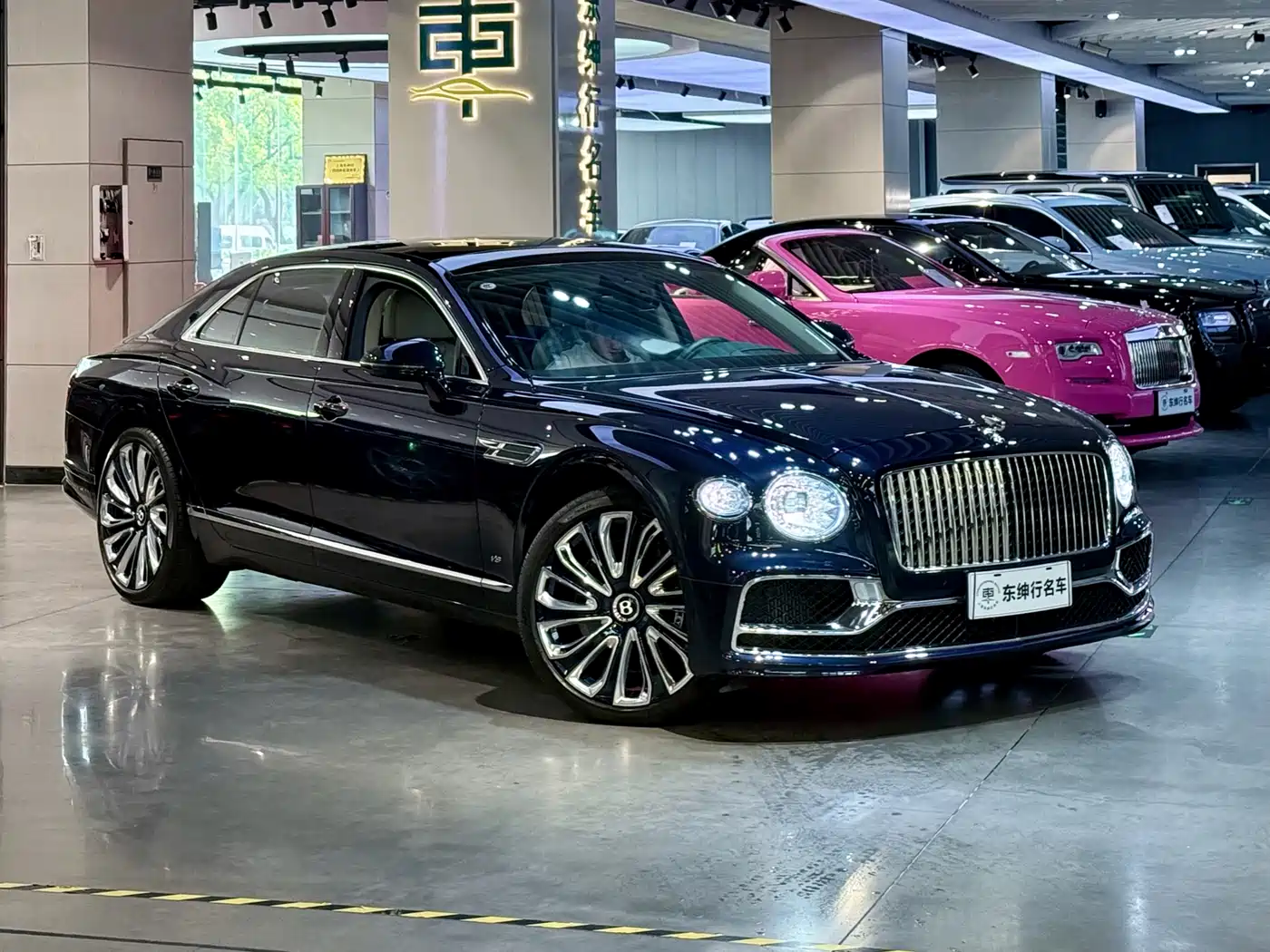 Bentley Flying Spur 2024 2021 4.0T V8 Standard Version