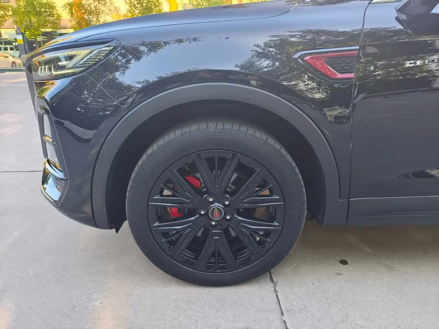 Фото 4 - Hongqi HS5