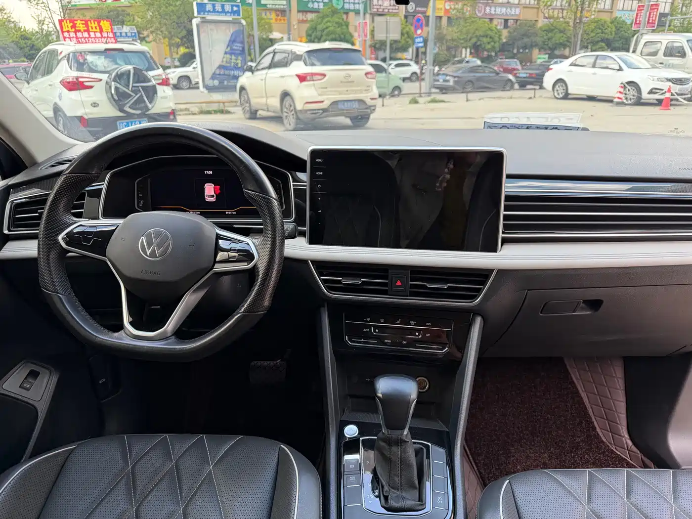 Volkswagen Tiguan L 2022 330TSI Automatic 2WD Comfort Edition фото 6