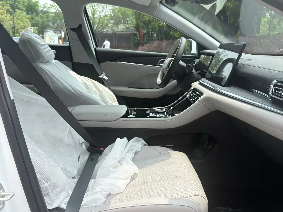 Geely Galaxy Galaxy Stellar 6 2026 2025 Base Version